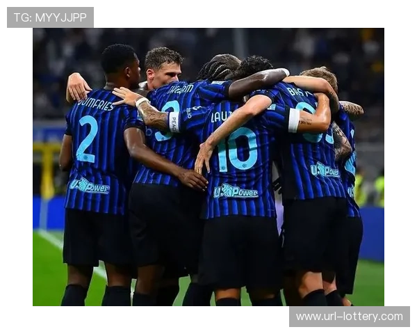 那不勒斯2-0客胜克雷莫内塞，霍伊伦双响稳固前四